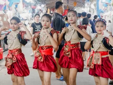 ร่วมพิธีฉลองสมโภชพระพุทธมหาธรรมราชเฉลิมพระเกียรติฯ ประจำปี 2568 