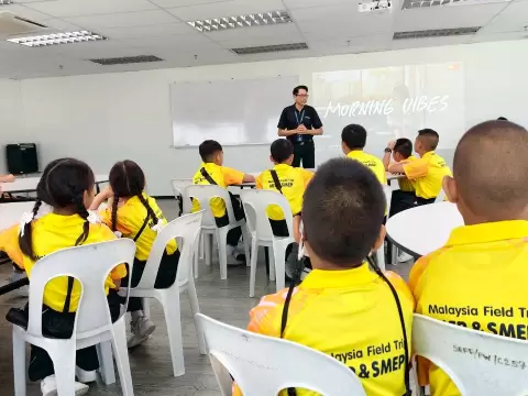 โครงการพัฒนานักเรียนแลกเปลี่ยนดูงานต่างประเทศ ณ ประเทศมาเลเซีย โ