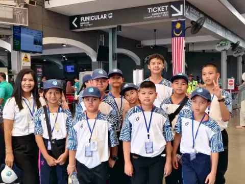 โครงการพัฒนานักเรียนแลกเปลี่ยนดูงานต่างประเทศ ณ ประเทศมาเลเซีย โ
